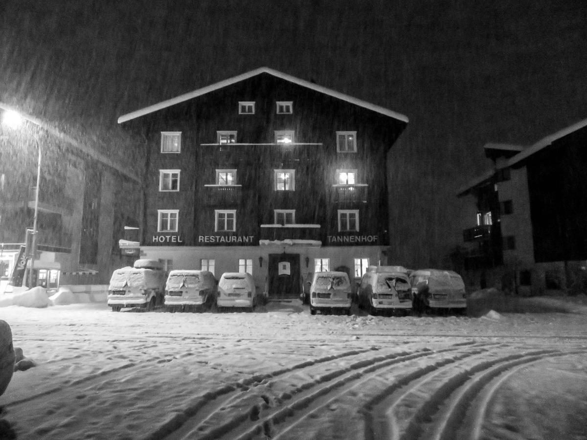 Hotel Tannenhof - Only Bed & Breakfast Oberwald Extérieur photo